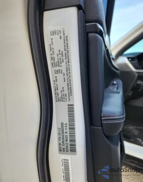 2025 Jeep Grand Cherokee L Laredo from USA, damaged, VIN 1C4RJKAG3S8629266